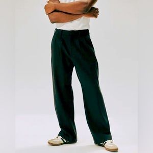 Abercrombie Double Pleated Trouser